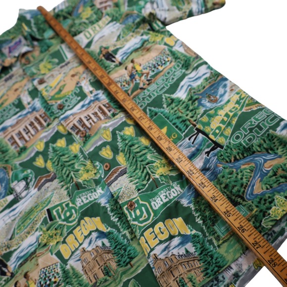 Vintage Reyn Spooner University of Oregon Ducks Allover Print Button Down Shirt - Picture 7 of 7